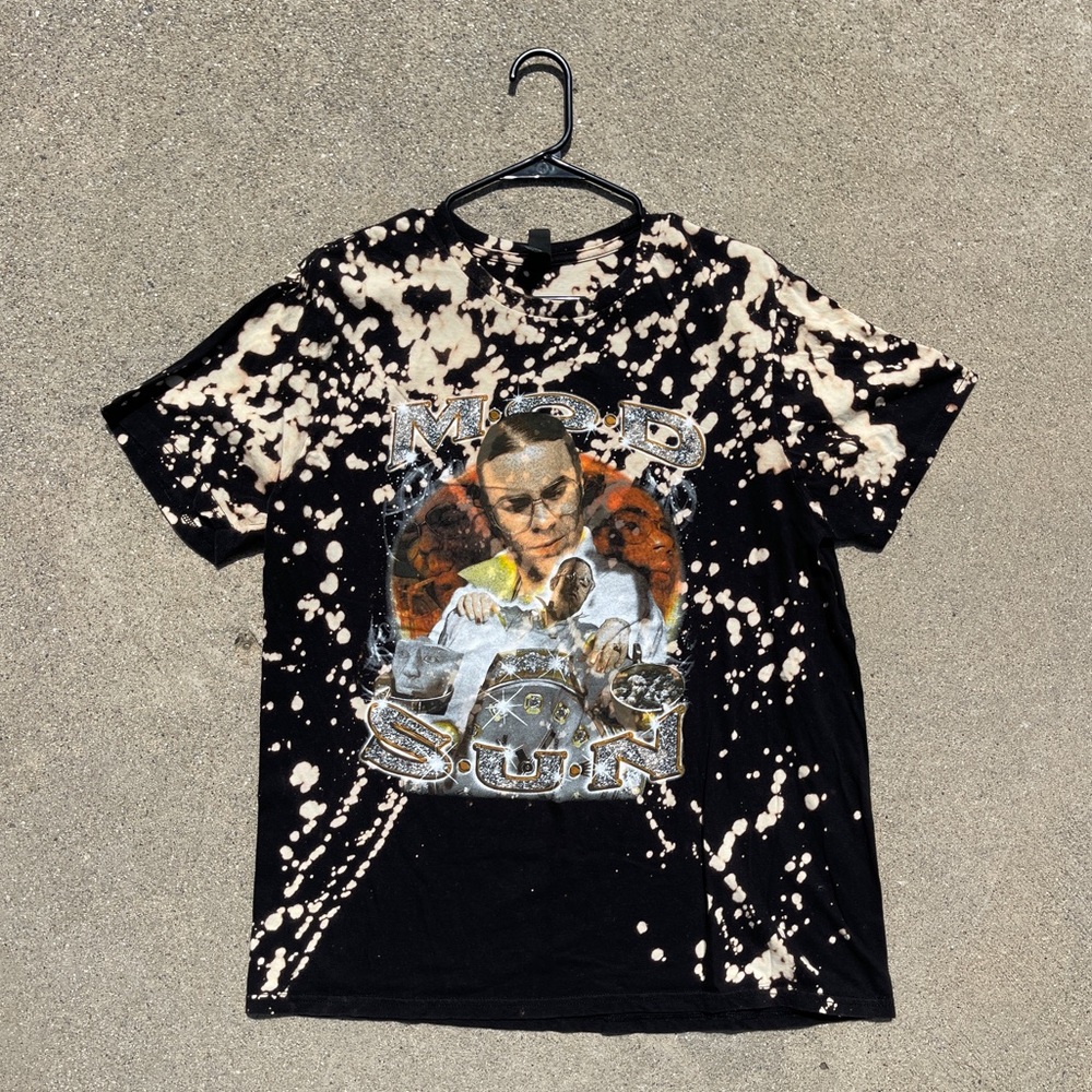 Mod Sun Hand Bleached T